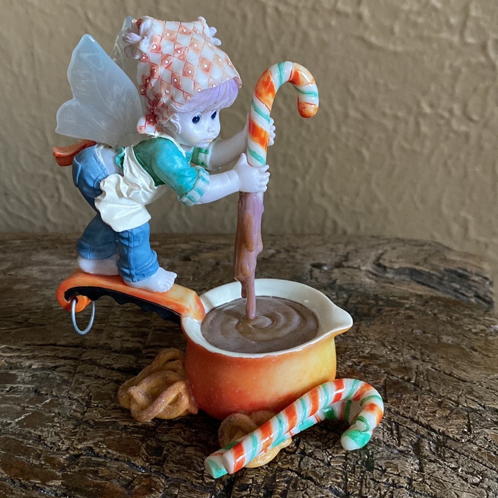 🧚‍♀️My Little Kitchen Fairies🧚‍♀️Little Dipsy Candy Cane Figurine - Picture 7 of 8